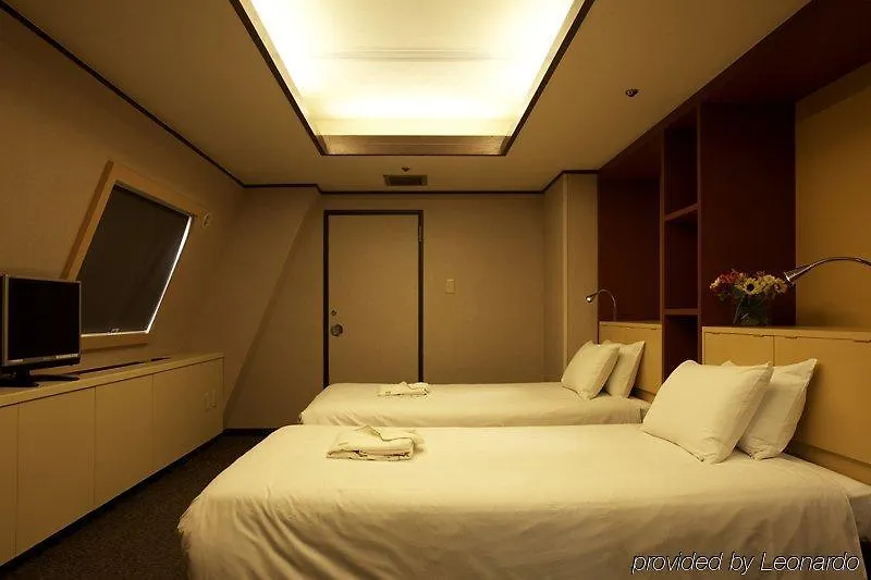 The B Sangenjaya Hotel Tokyo 3*,  Japan